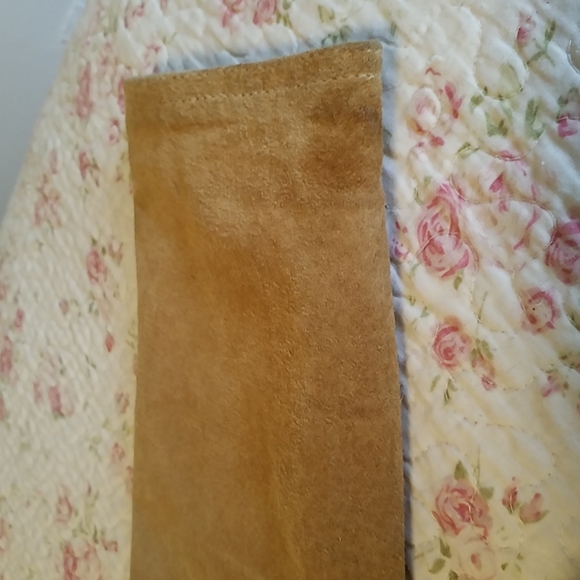 Tan Suede Jacket - Picture 4 of 7